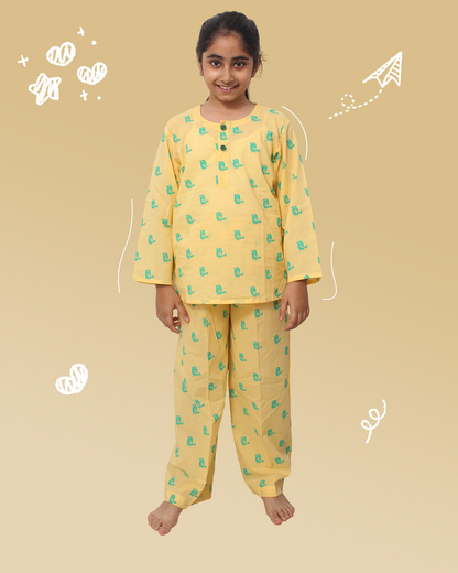 Kids Bird Print Yellow Night Suit